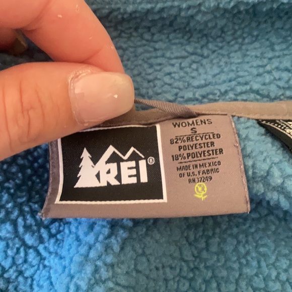 Blue Rei Fleece zip up - Picture 8 of 9